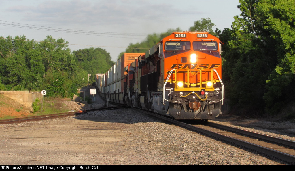 BNSF 3258